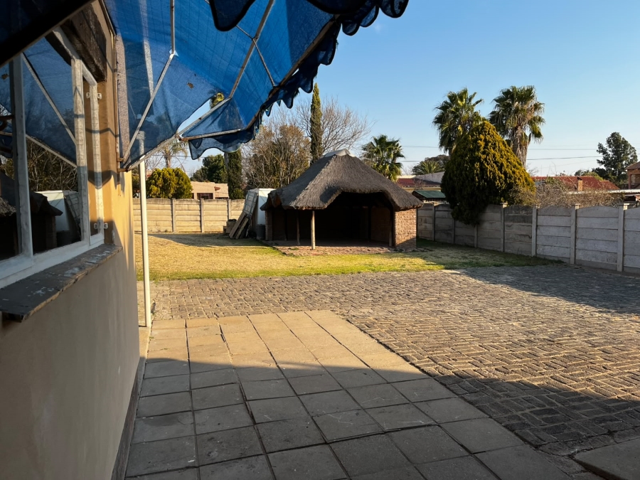 3 Bedroom Property for Sale in La Hoff North West